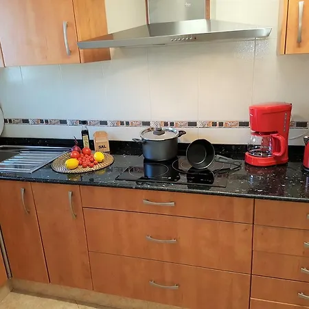 Апартаменты Helena Seaview & Beach-apartment *