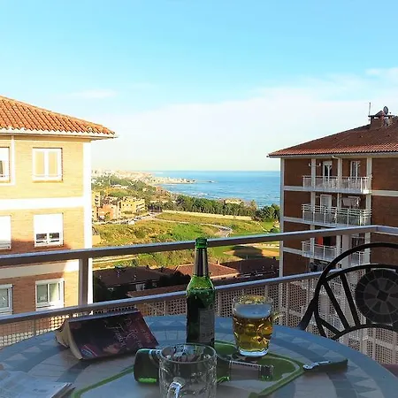 Helena Seaview & Beach-apartment Montgat