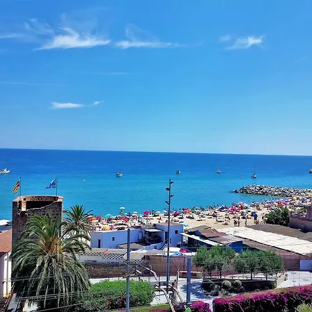 Helena Seaview & Beach-apartment Montgat