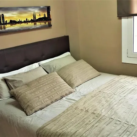 Helena Seaview & Beach-apartment Montgat